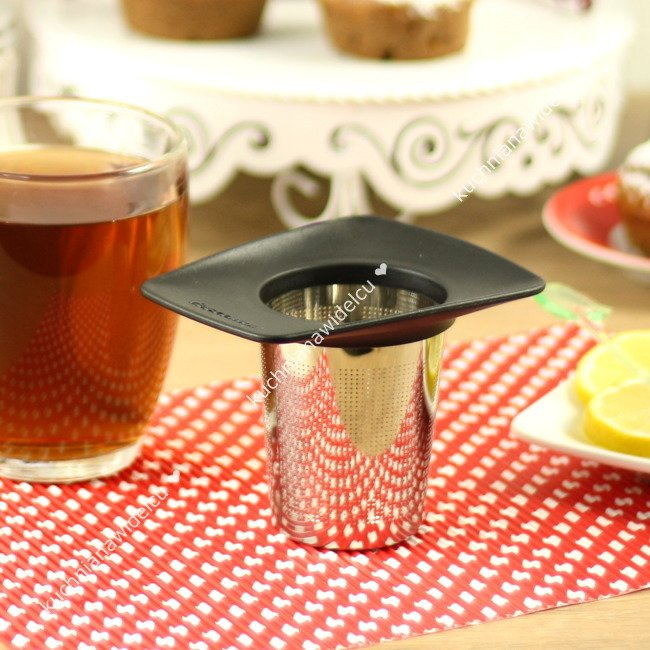 Zaparzacz do herbaty z wieczkiem - wygodne parzenie ziół w kubku i szklance | TESCOMA TEO